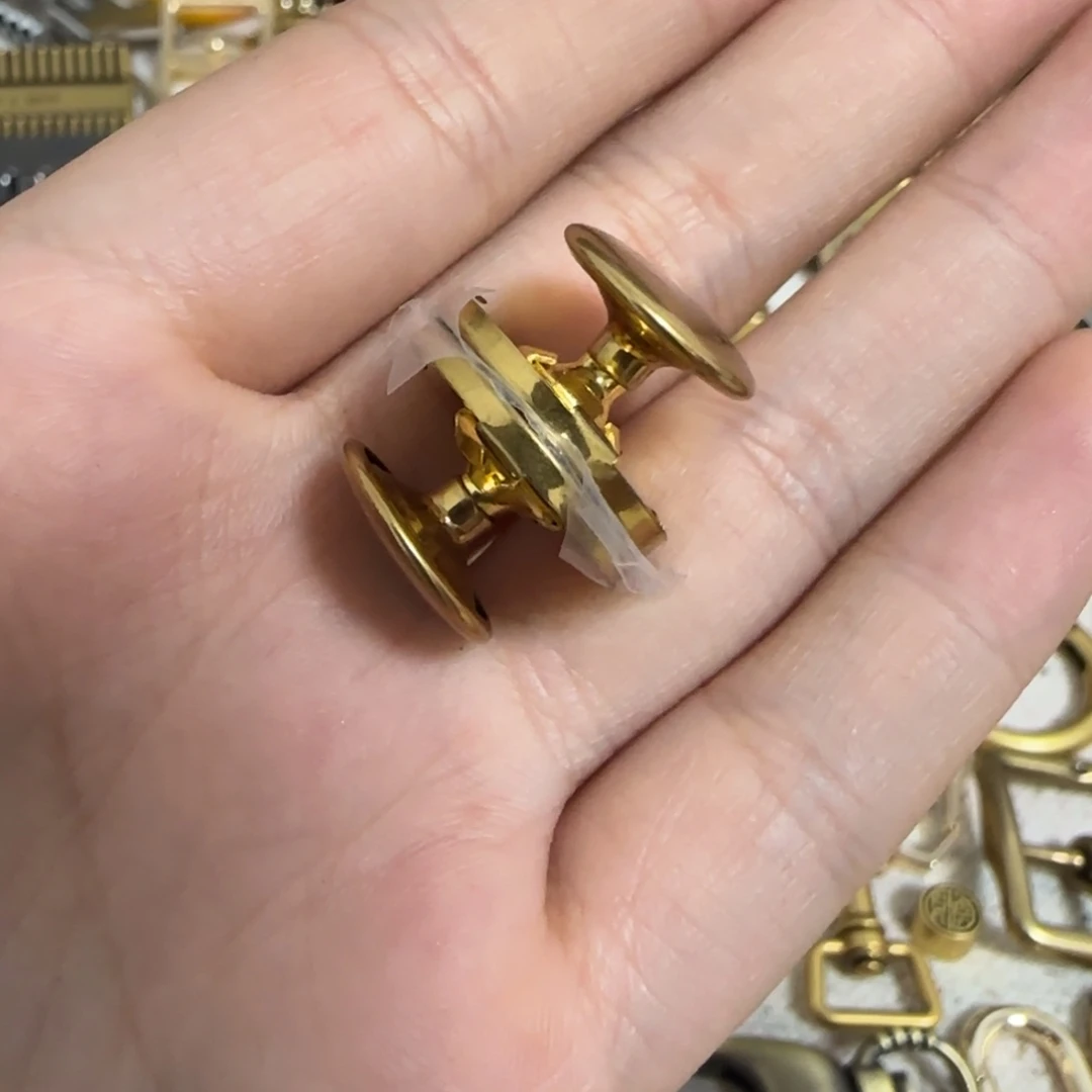 1.8双磁性铆钉磁吸10元10套