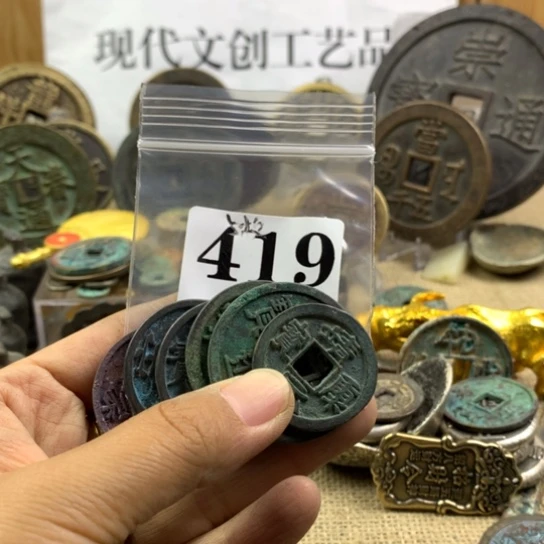 李***o铜现代文创工艺品