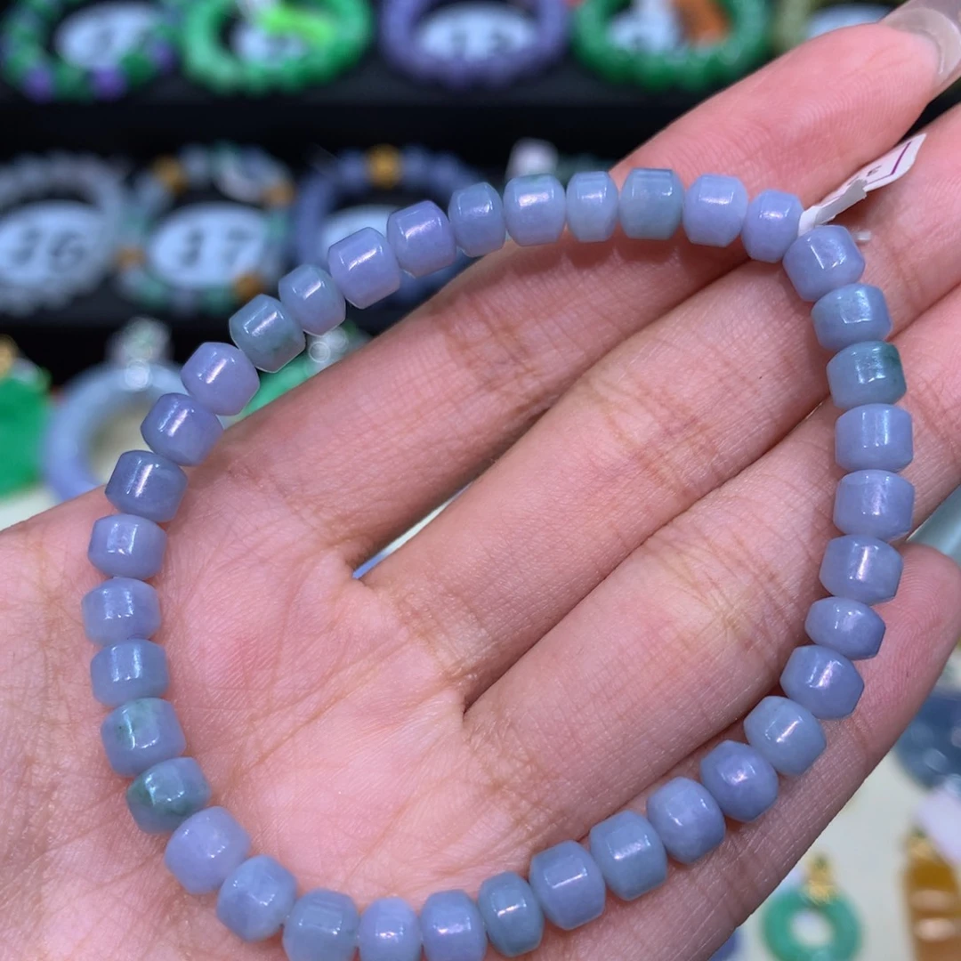 翡翠未镶嵌颈饰翡翠5