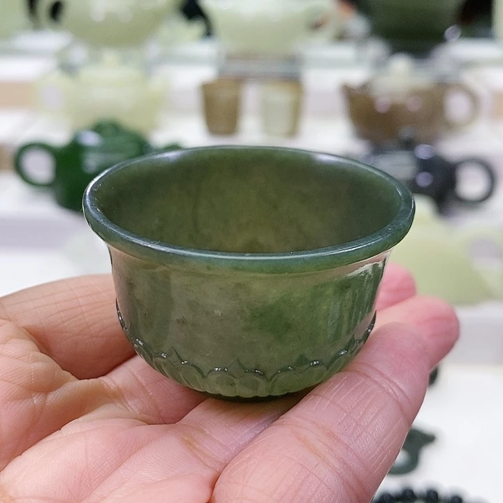 未镶嵌和田玉挂件茶杯30m l