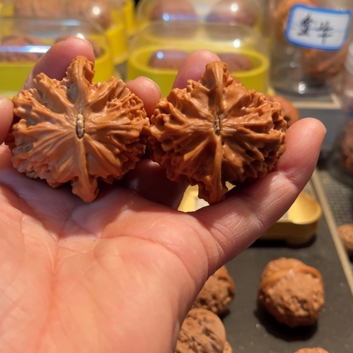 文玩核桃把件T****卖帝王45