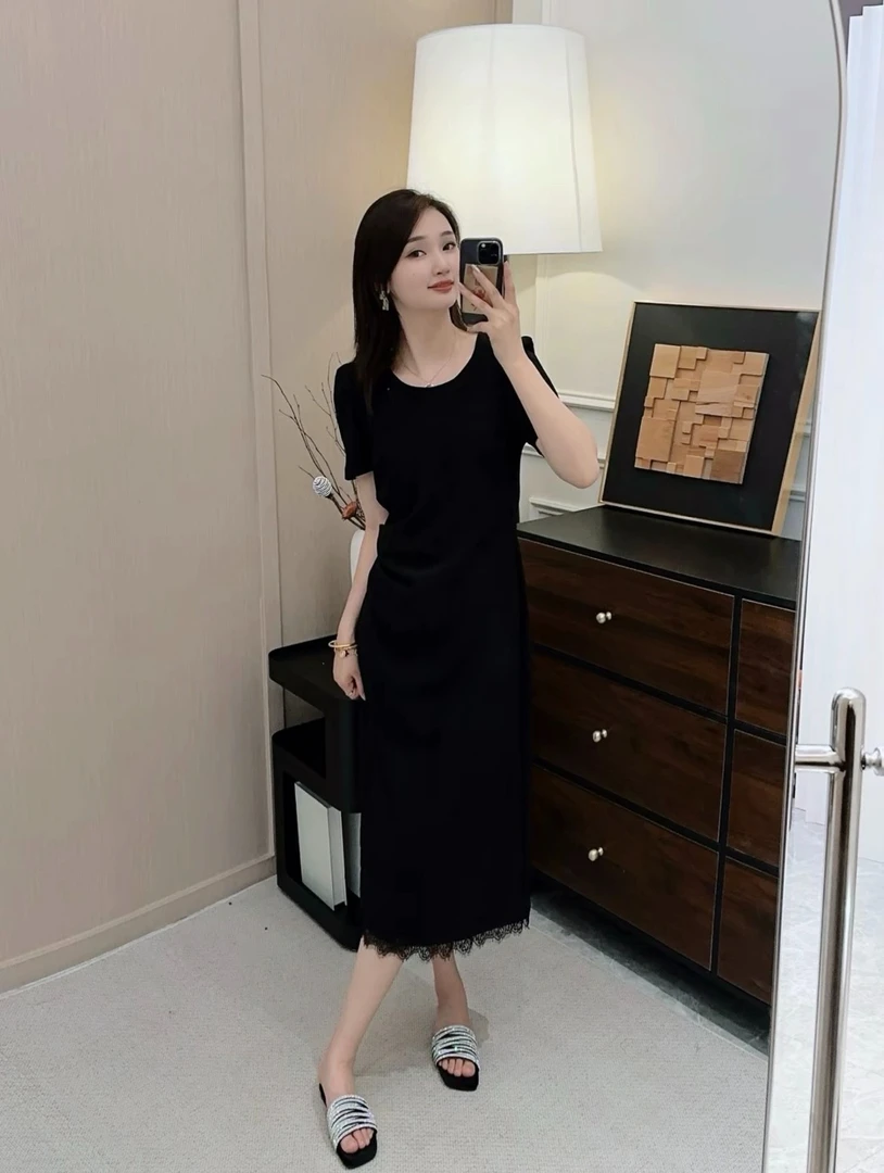 【瑞瑞推荐】短袖小黑裙时尚显瘦女装【蕾丝拼接】连衣裙D8520