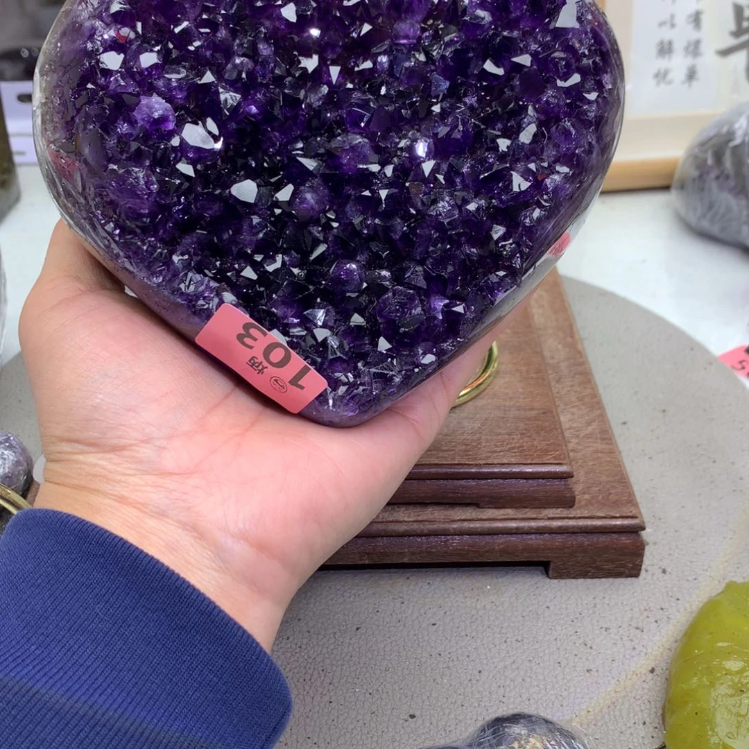 未镶嵌大型摆件（非配饰）水晶