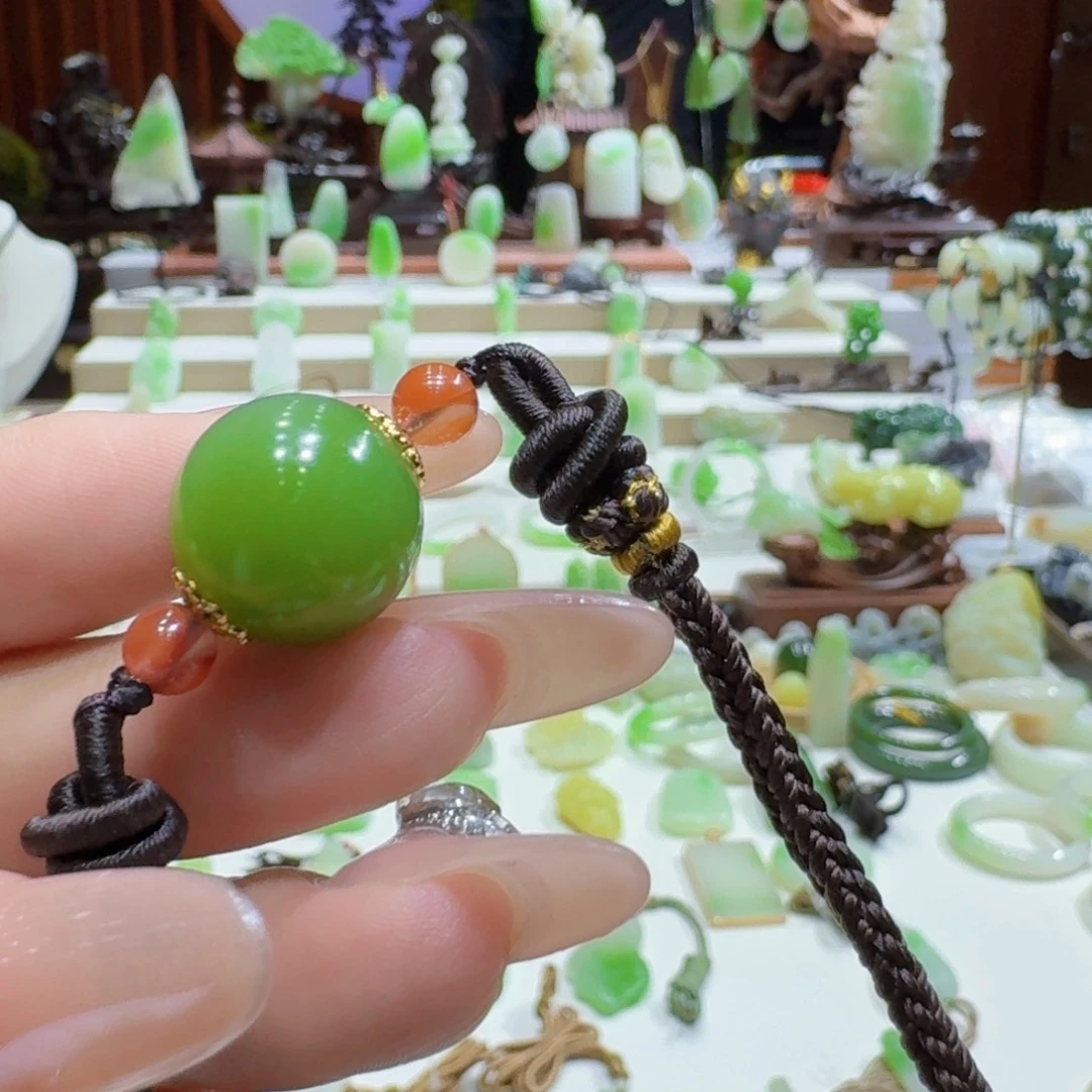 和田玉（翠青玉）未镶嵌挂件翠青卡15