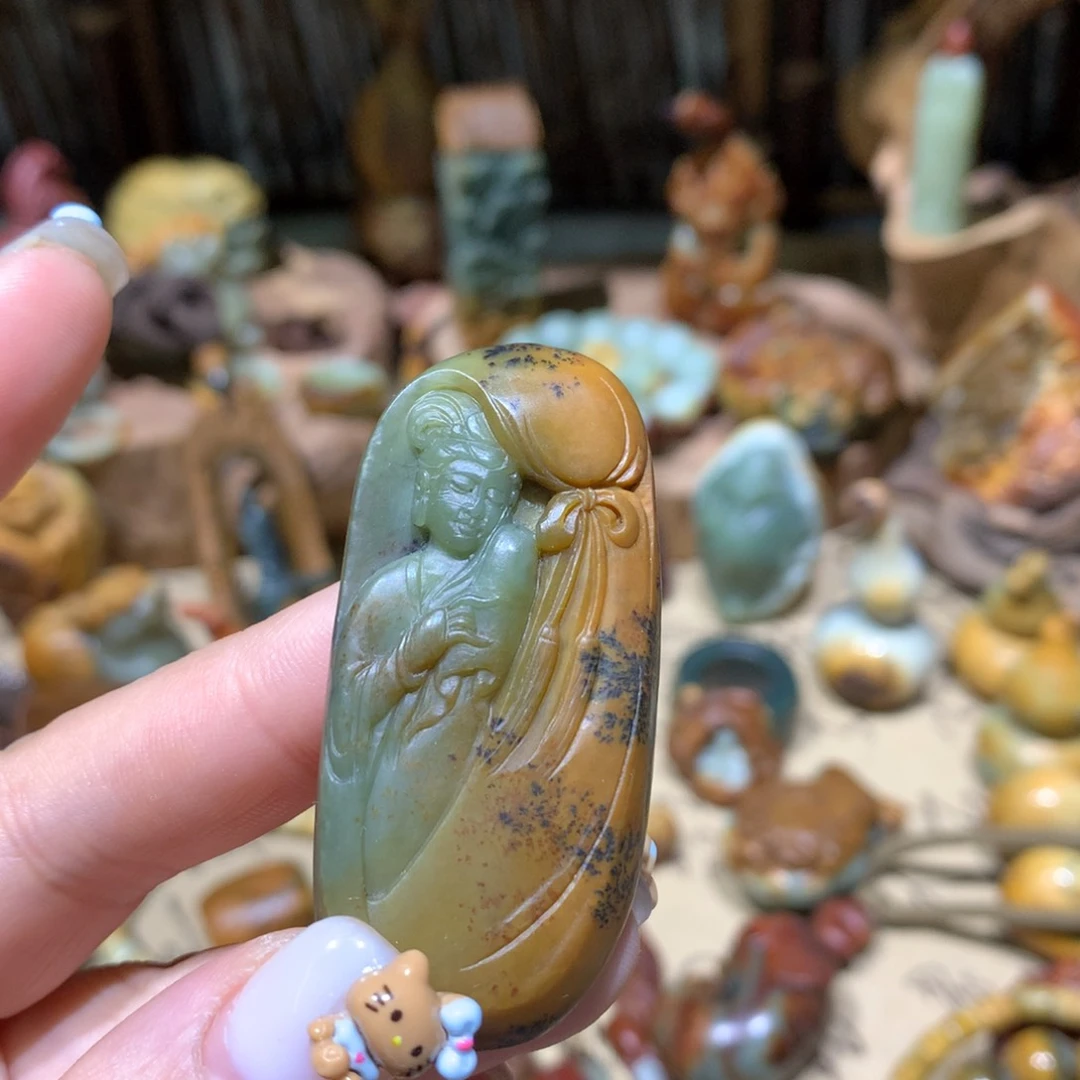 岫岩河磨玉（透闪石质玉）挂件未镶嵌?****g