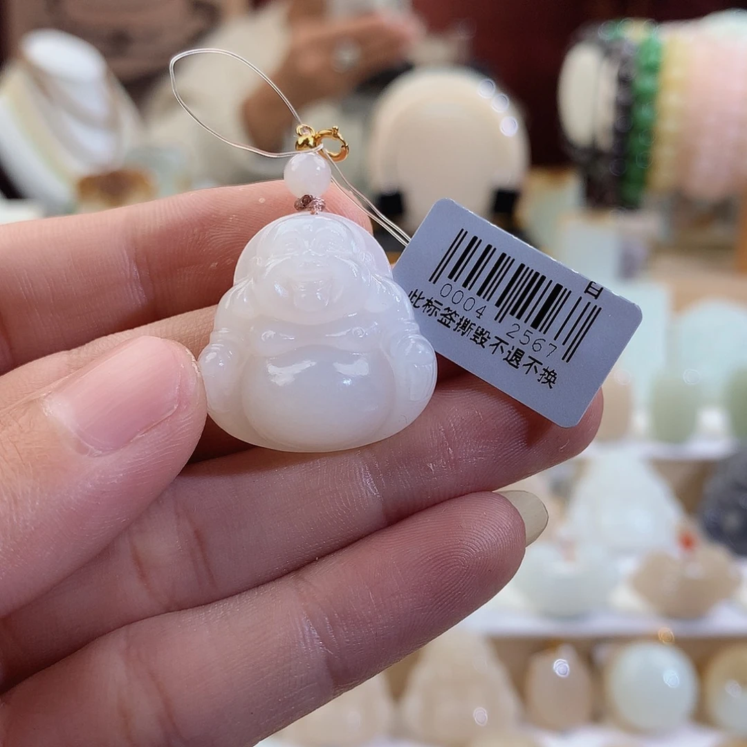 和田玉颈饰未镶嵌8**3