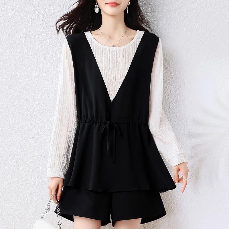 设计感假两件长袖打底衬衫女新款春秋大码显瘦遮肚子收腰裙摆上衣