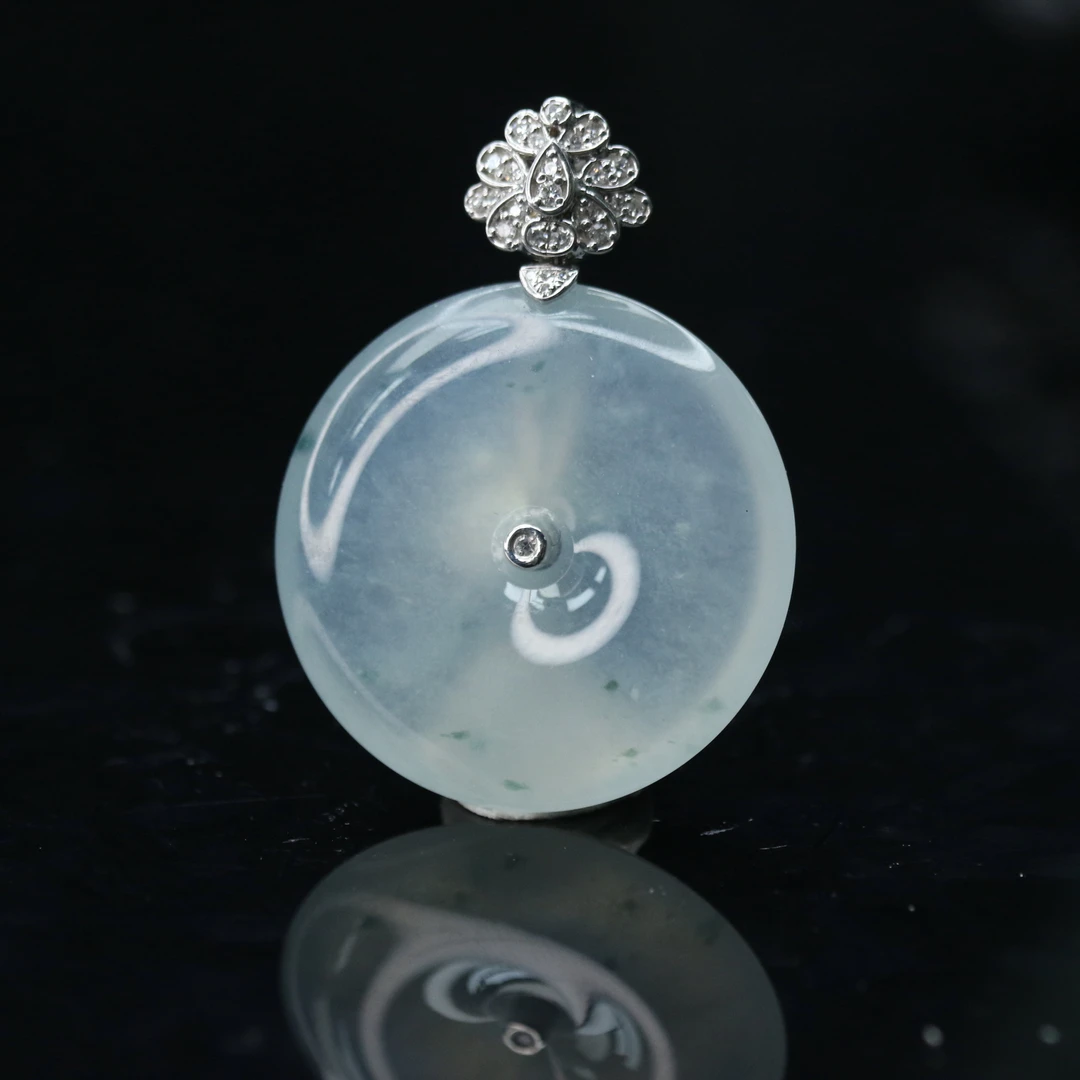 17天然缅甸翡翠A货18k平安扣/000511/上海嘉禾拍卖