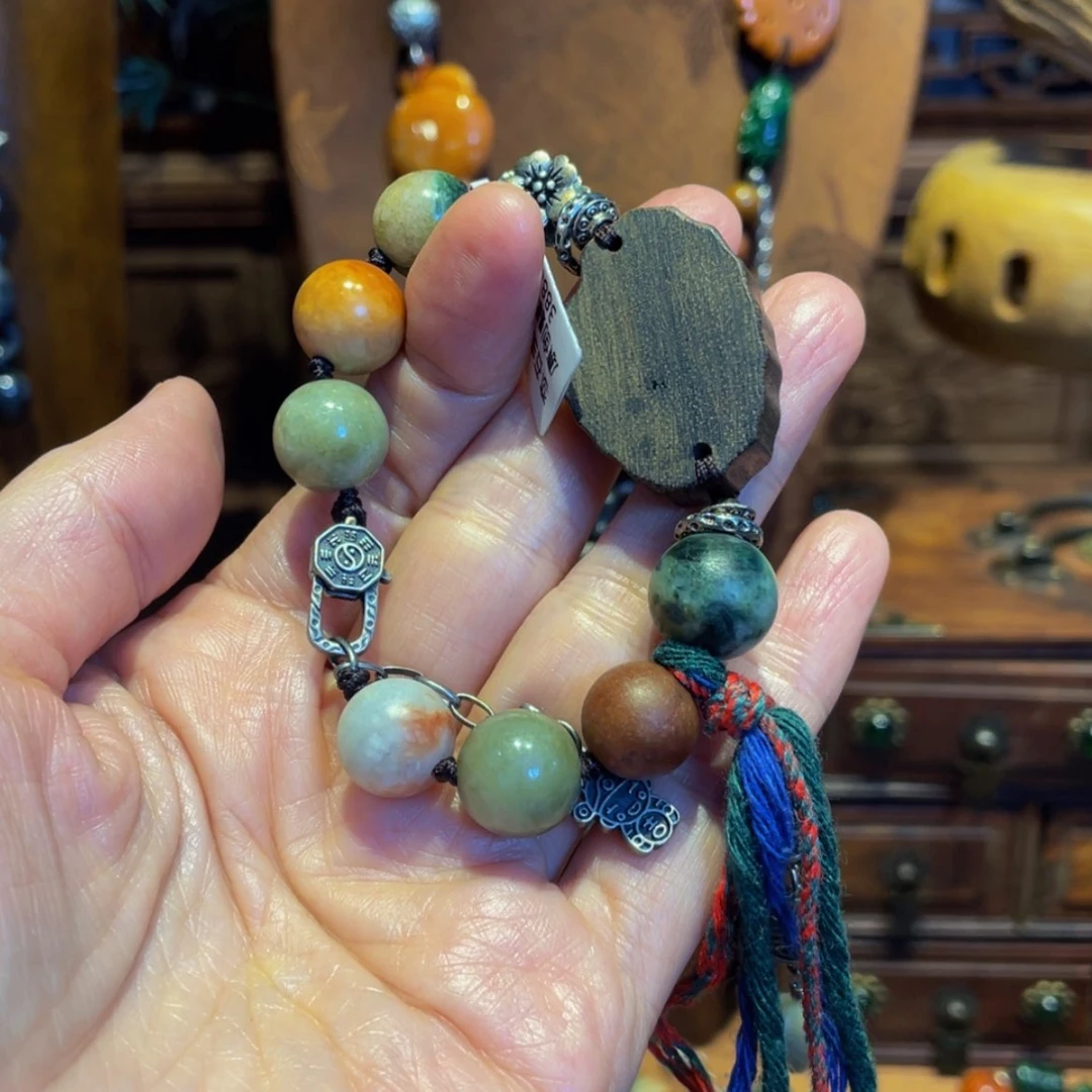 【闪购商品】颈饰未镶嵌翡翠清**然