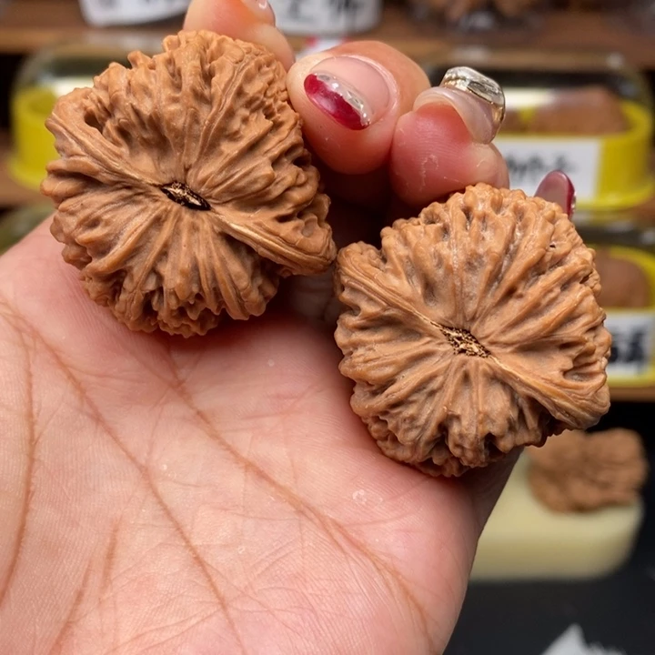 文玩核桃吊坠贺****～41全品南疆石