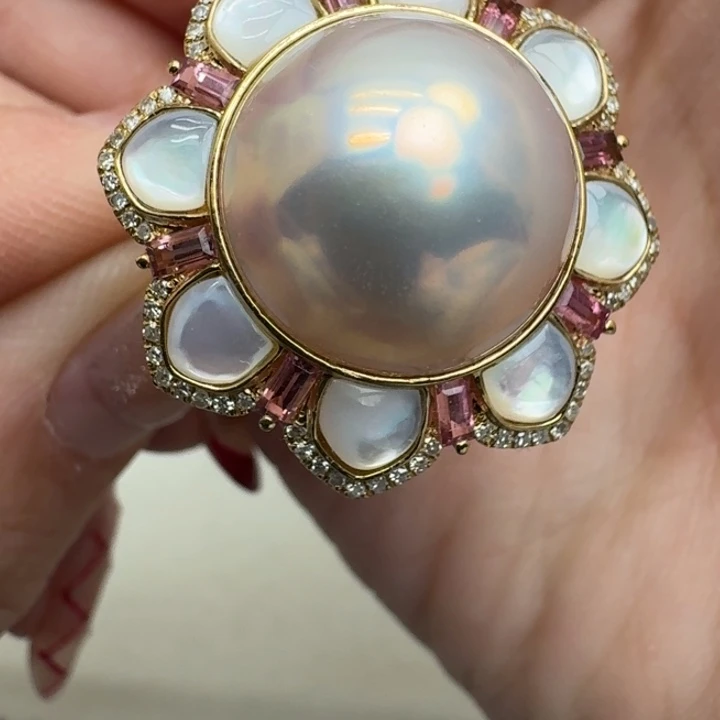 拼合珍珠（马贝珠）戒圈18K金镶嵌
