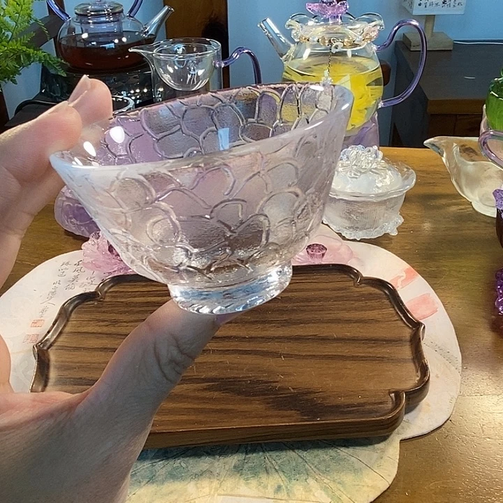 。。。。。。。。。。。。。。。。玻璃