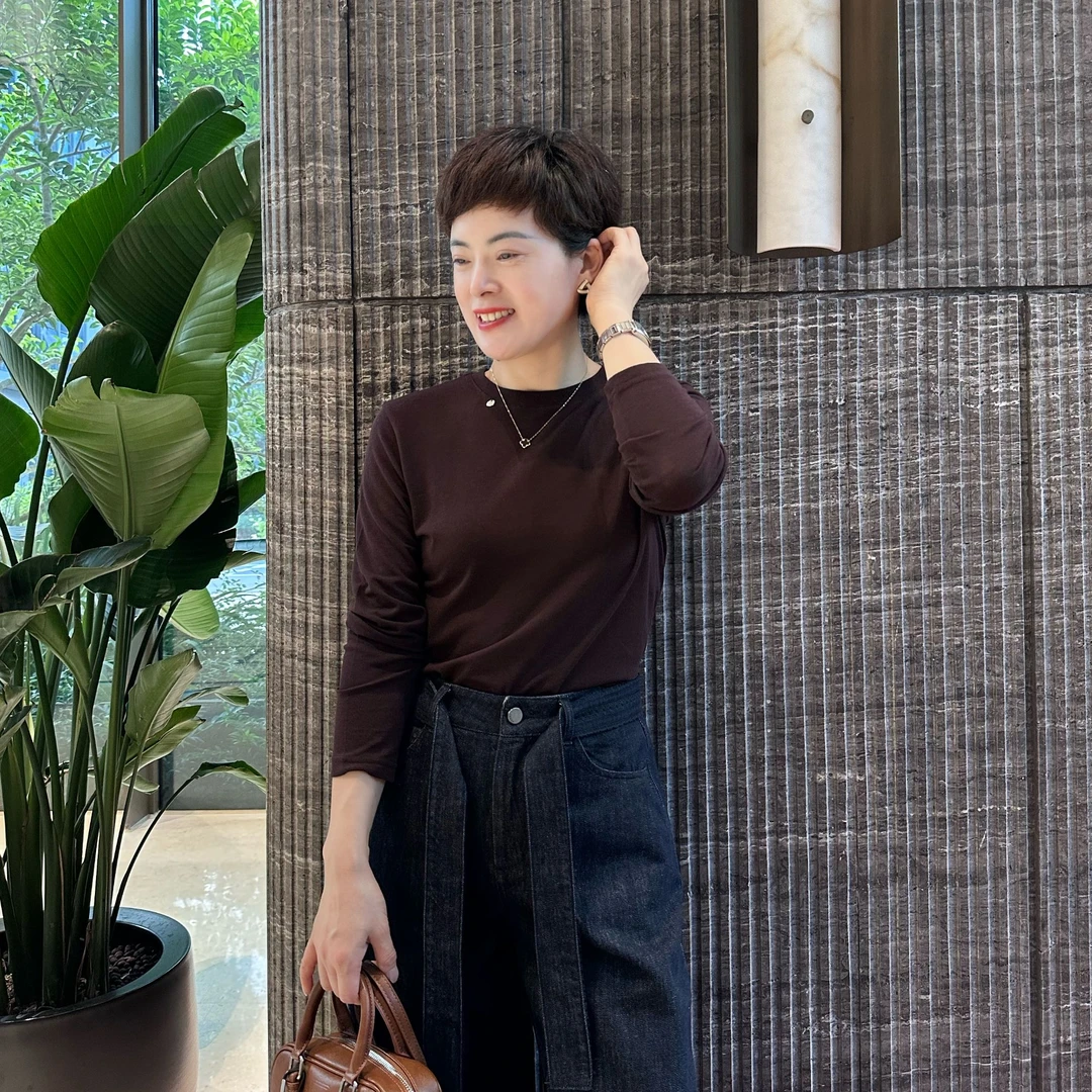 针织休闲风长袖宽松型秋冬T恤女士复古休闲半高领修身时尚打底衫