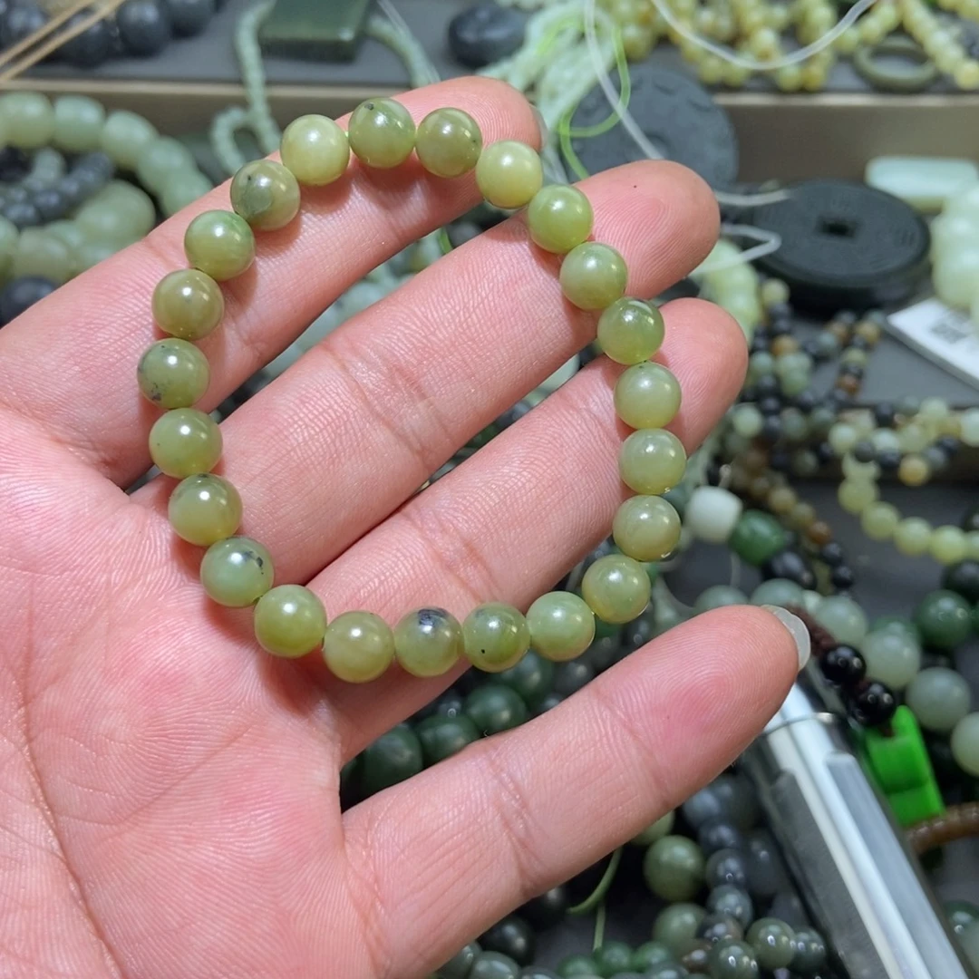 张***了和田玉（糖玉）未镶嵌手链