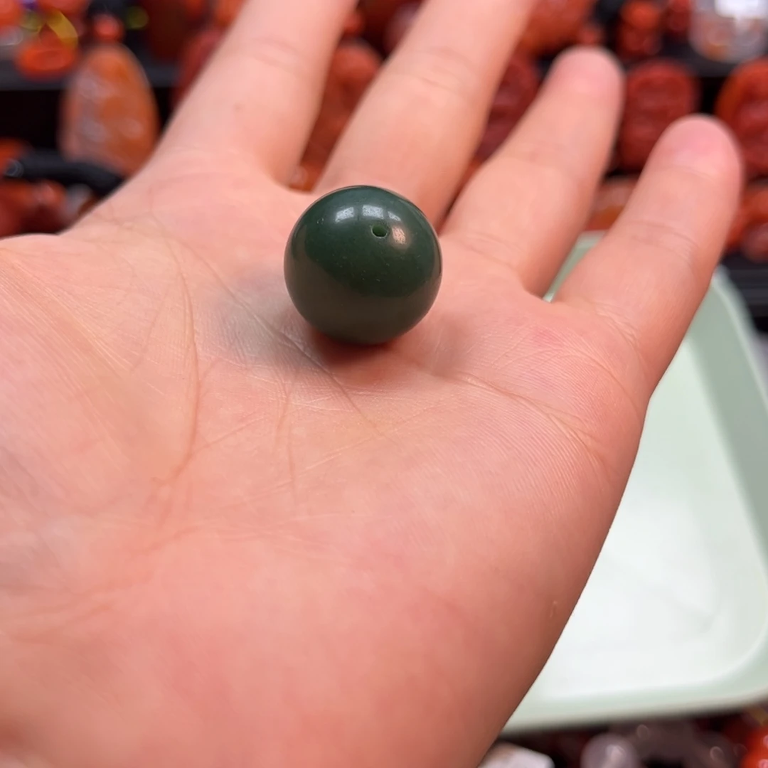 玛瑙/玉髓配饰1.8未镶嵌请****√