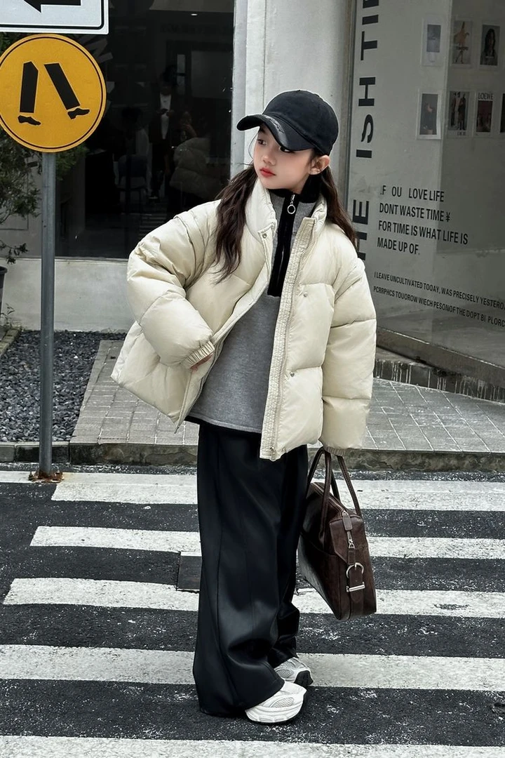 羽绒服外套袖子可拆卸2025新款时尚洋气初中女孩时尚穿搭2551款