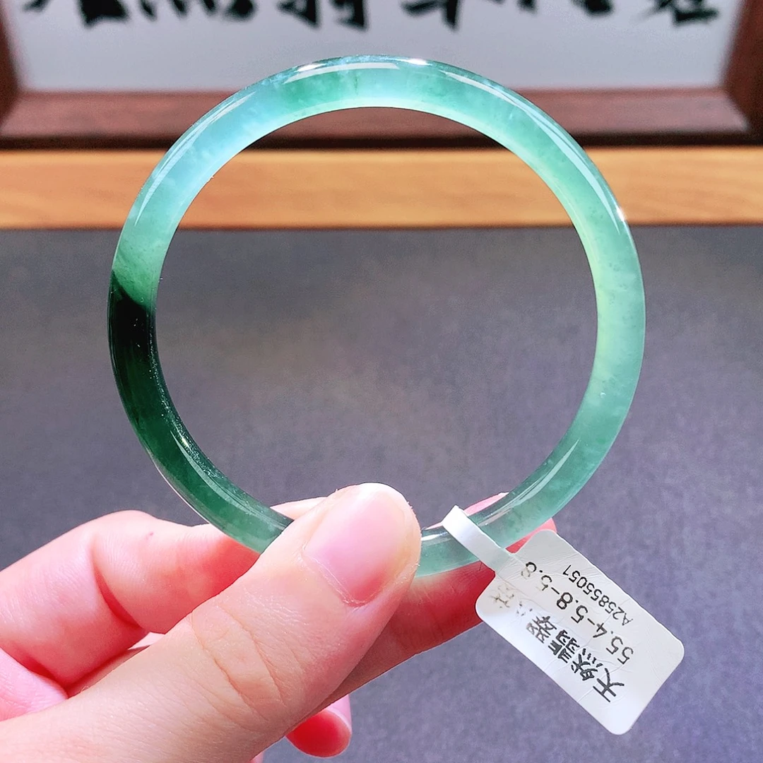 翡翠未镶嵌手镯天然翡翠