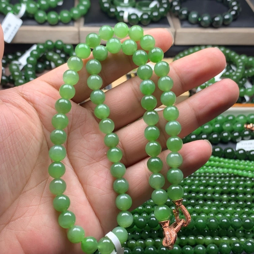 【闪购商品】颈饰未镶嵌和田玉（碧玉）卡8