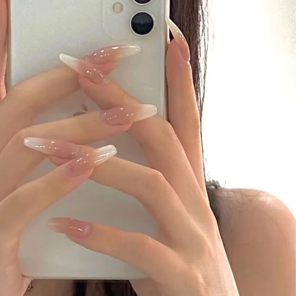 （裸色渐变）纯手工光疗穿戴甲