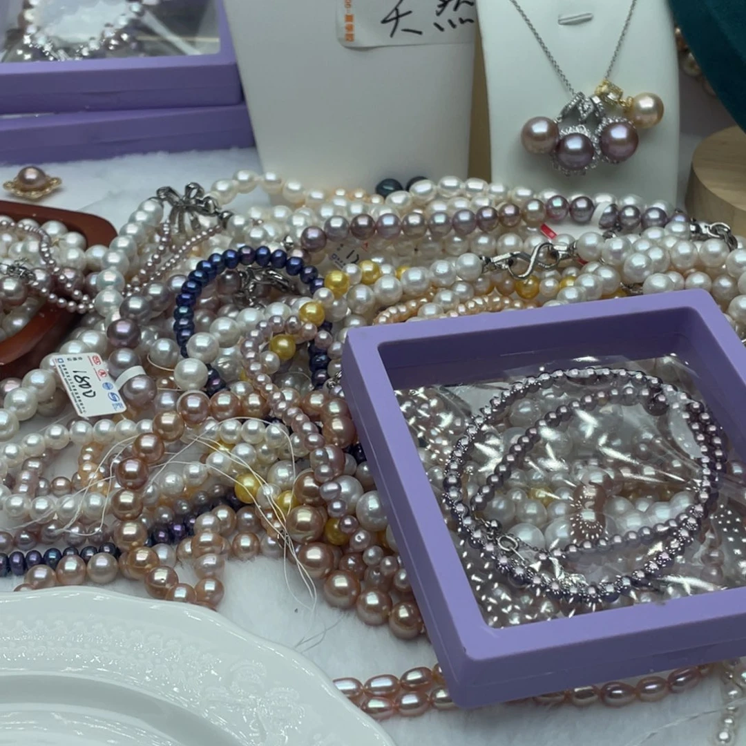 未镶嵌好看的话肯定好看的淡水珍珠