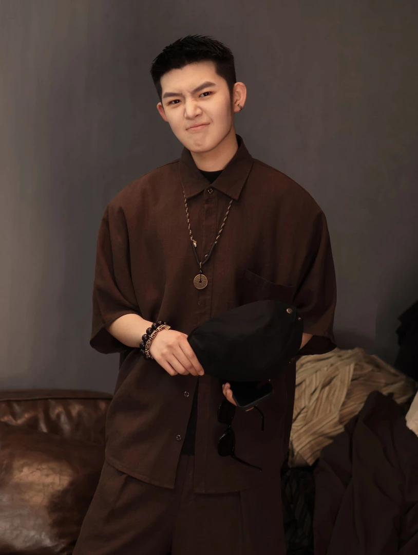 衬衫半袖休闲宽松简约时尚潮流百搭夏季衬衣薄款复古男士