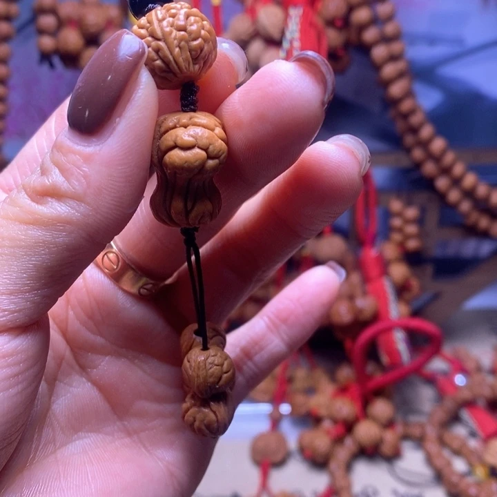 桃核吊坠龙纹桃枭