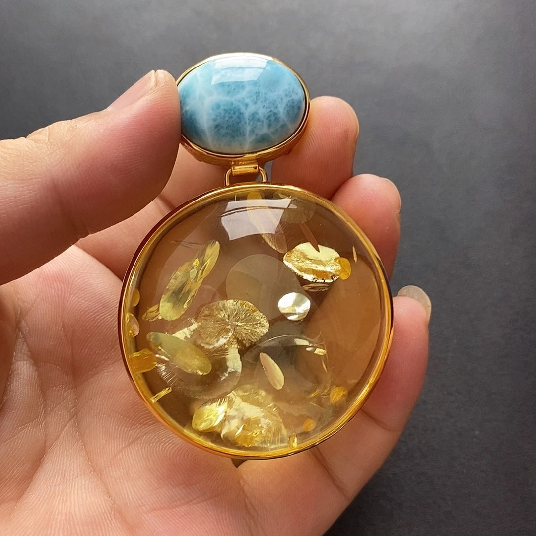 琥珀未镶嵌裸石吊坠