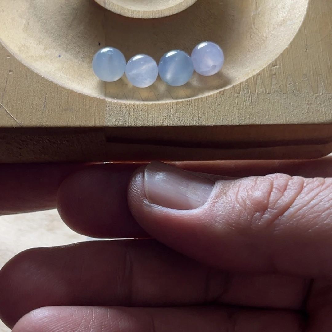 事***圆定制翡翠未镶嵌翡翠散珠