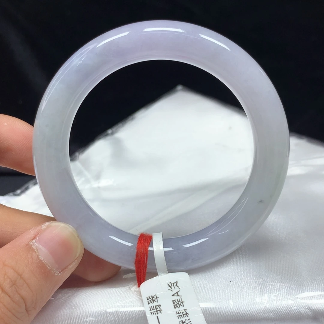 翡翠手镯（圆镯）未镶嵌54.3