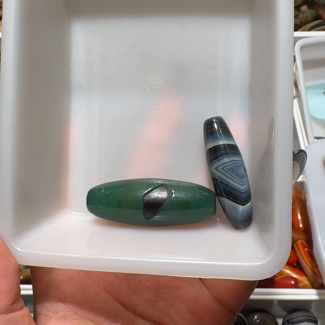 玛瑙/玉髓未镶嵌珠宝半成品