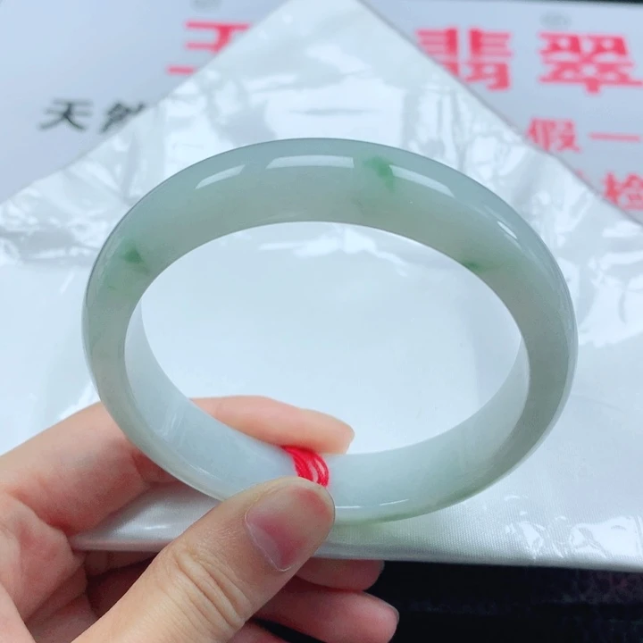 翡翠手镯未镶嵌M***y翡翠手镯58