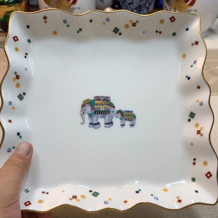 紫砂金瓷阁精品瓷器店