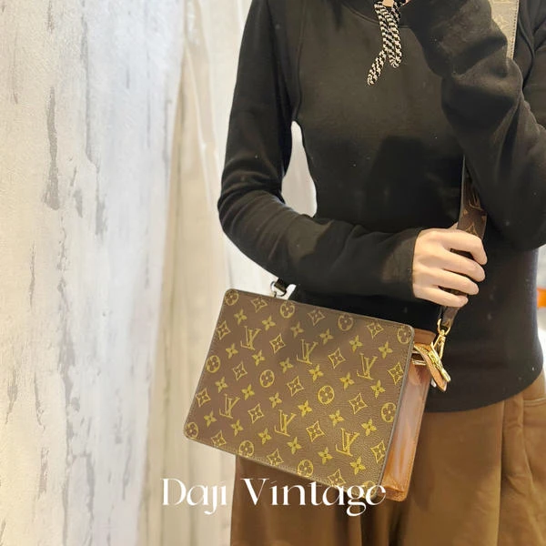 大吉中古/LV老花洗漱26手拿包