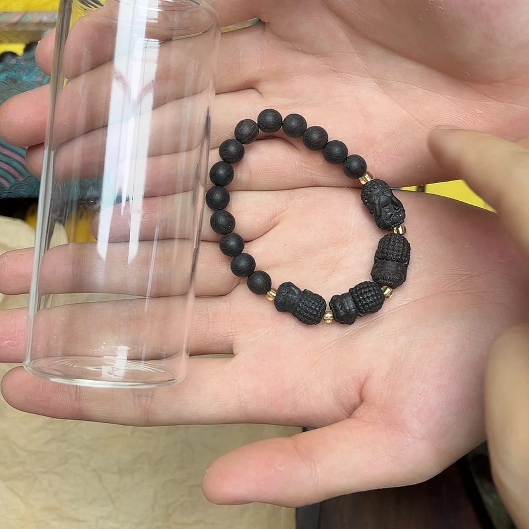 大叶紫檀（黑酸枝木类）