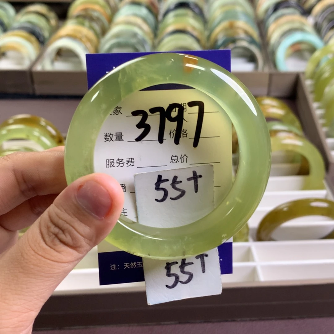 蛇纹石玉未镶嵌手镯3797