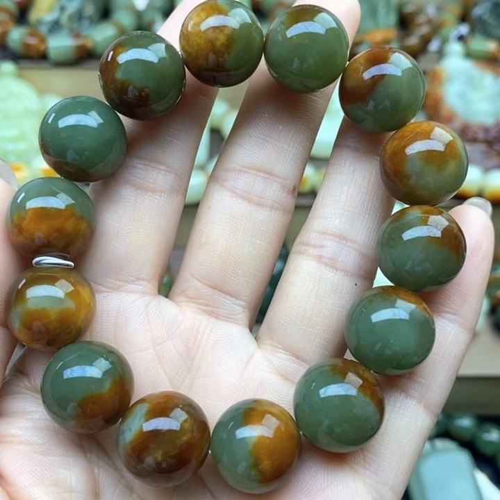 手串未镶嵌透闪石质玉