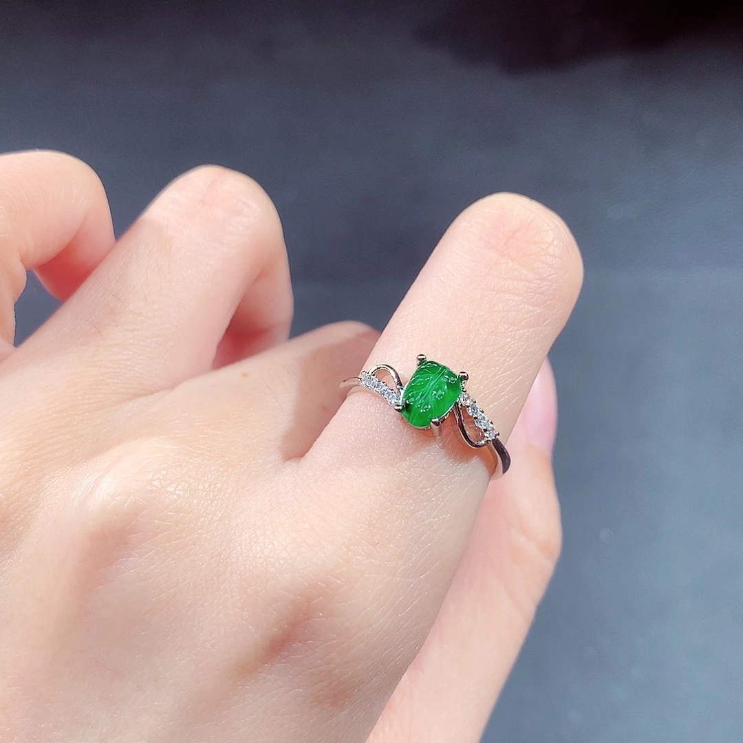 未镶嵌戒指翡翠翡翠