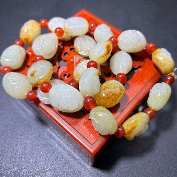 新疆和田玉 福佛手串 七颗 基地先质检后发货 拍一发一多样性发货