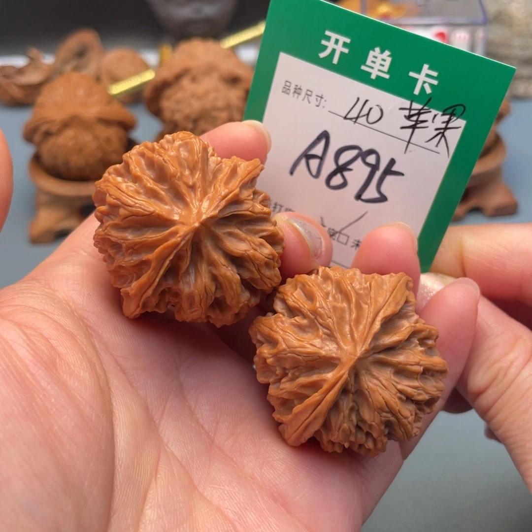 吊坠桃核文玩核桃