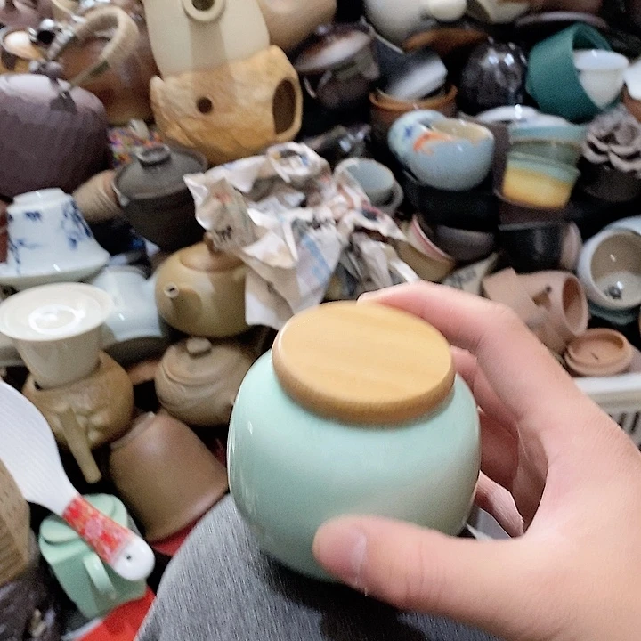 瓷片然后又要来找自己去吃的