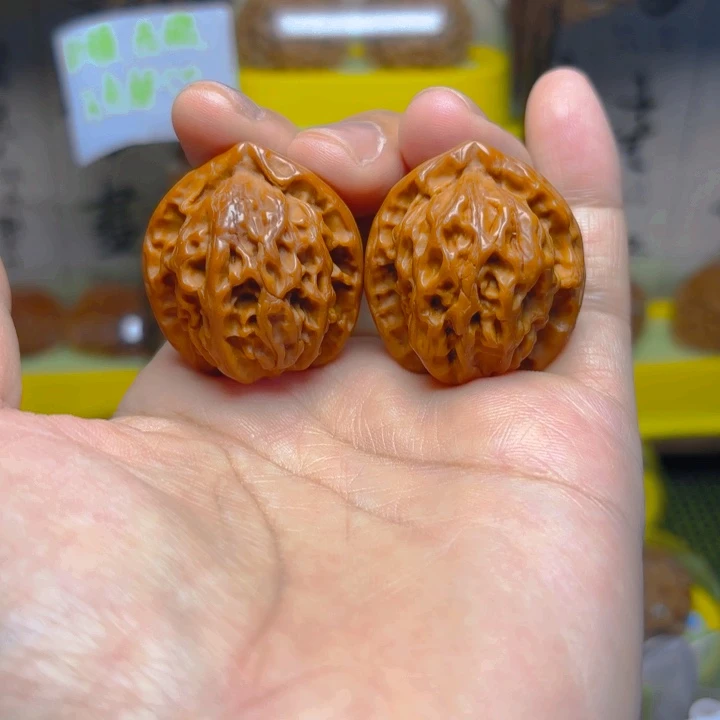 文玩核桃吊坠盘山