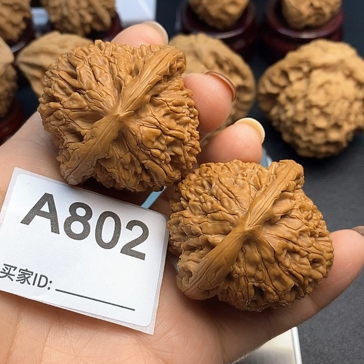 文玩核桃吊坠水龙纹4,5