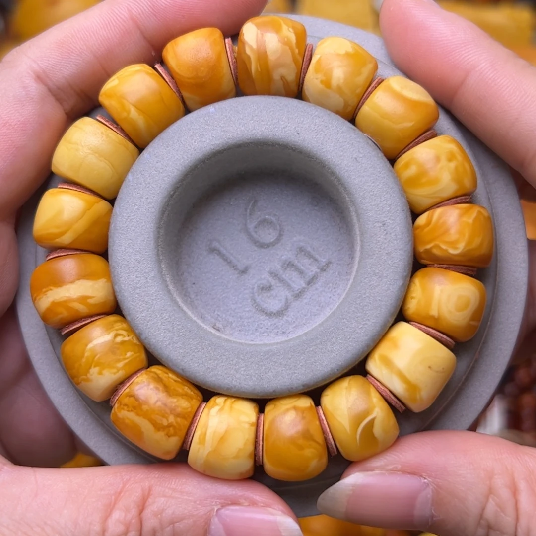 蜜蜡未镶嵌珠宝奇石13