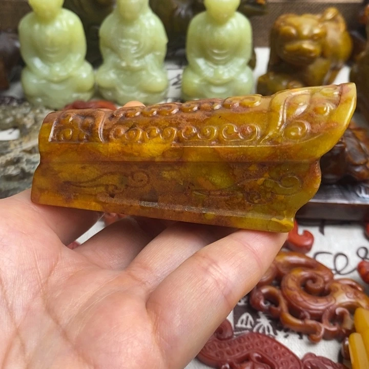 未镶嵌蛇纹石玉颈饰134