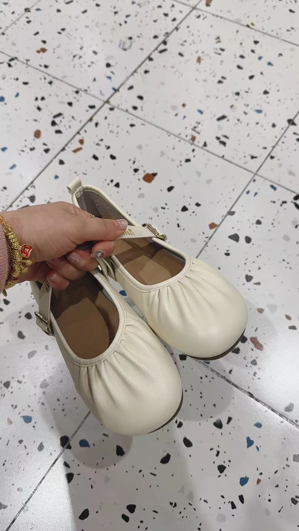 【华小姐】春夏季新款时尚潮流圆头平地百搭豆豆鞋501