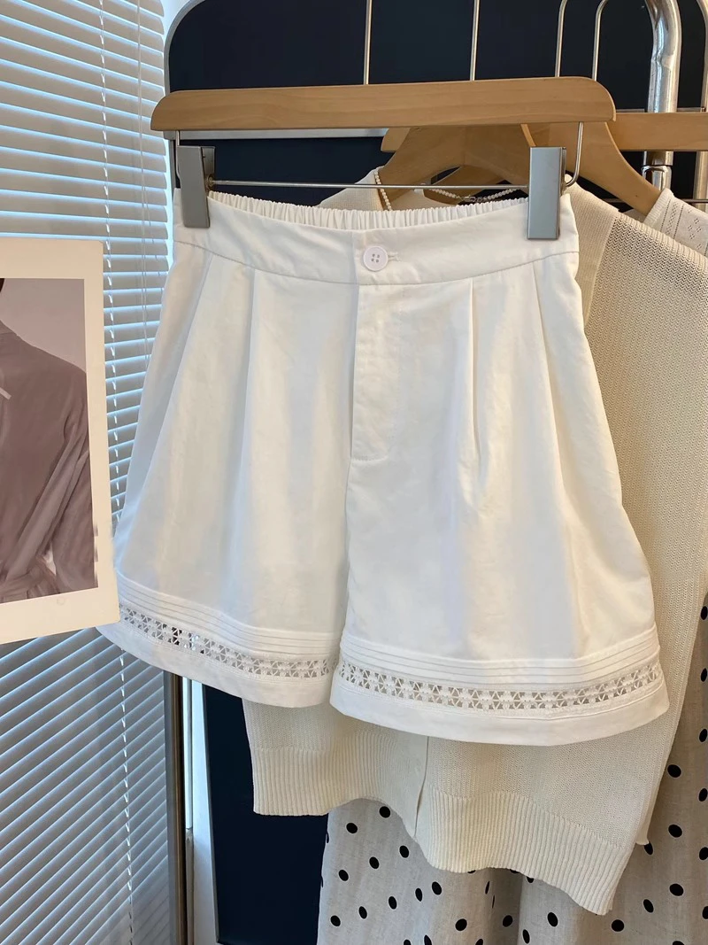 韩系复古设计感镂空花边休闲短裤子女夏季松紧腰显瘦百搭阔腿裤子