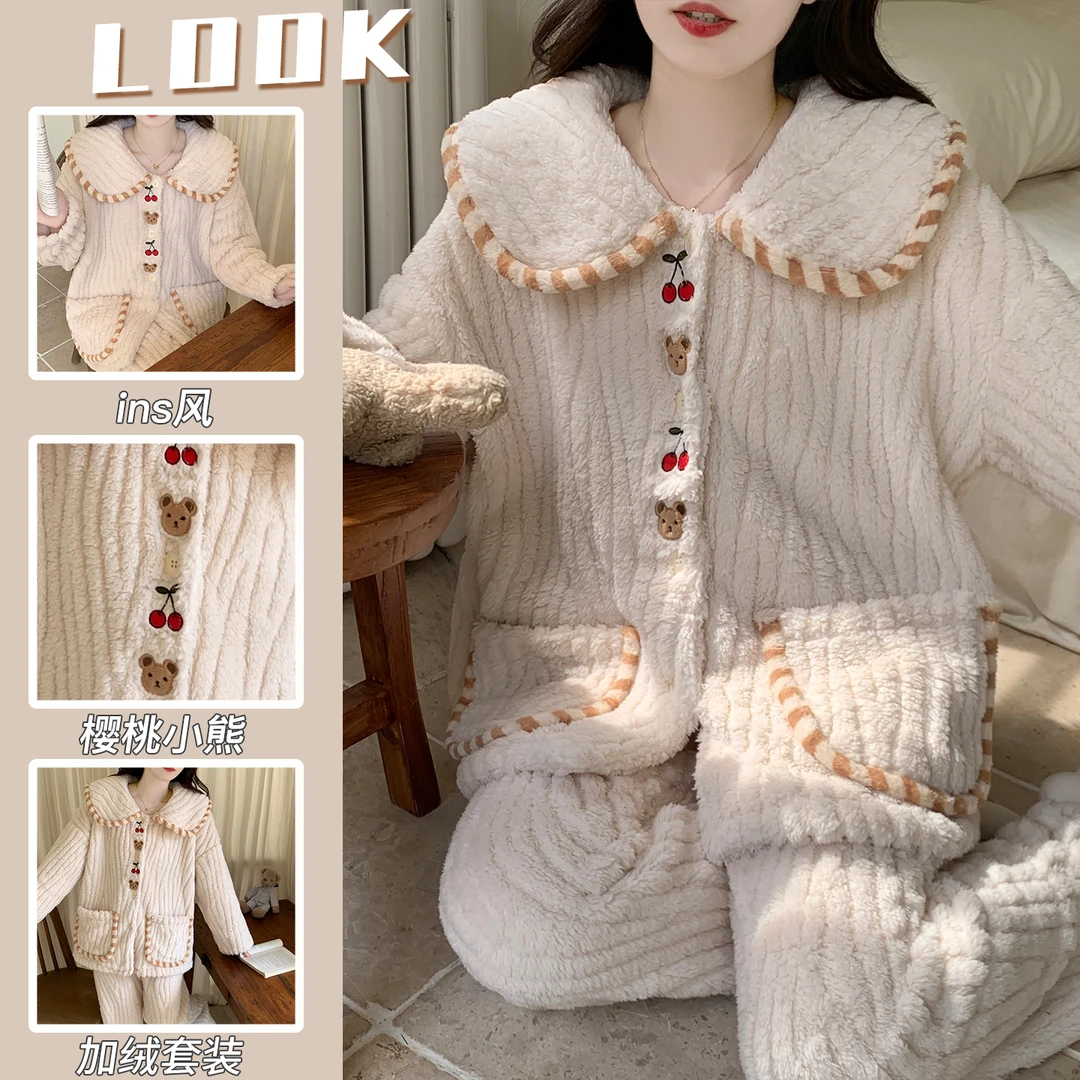 法兰绒保暖珊瑚绒秋冬季睡衣女款爆款2025新款加厚加绒套装家居服