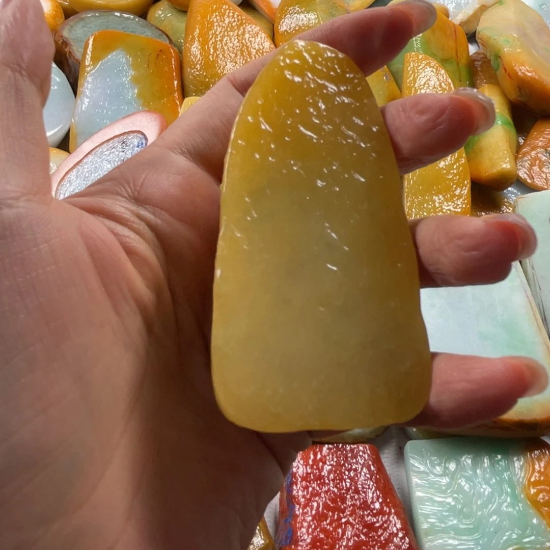 【闪购商品】未镶嵌定制翡翠赵****店翡翠