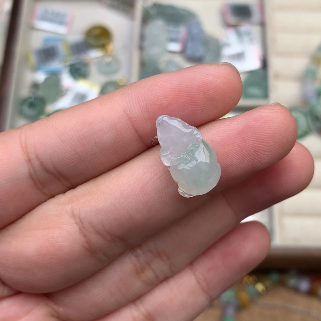 【闪购商品】未镶嵌挂件翡翠萱*?一