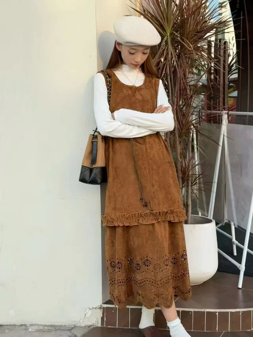 2025秋高级绝美法式木耳边显瘦镂空设计胖mm宽松内搭+连衣裙9822